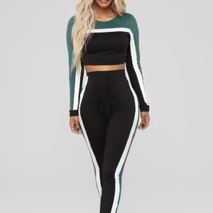Fashion Nova two piece hunter green matching set
